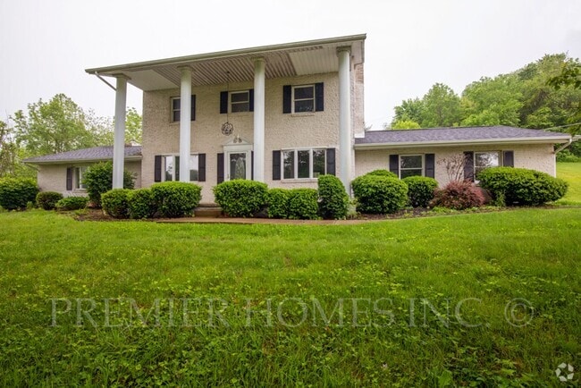 Building Photo - Beautiful 3-Bedroom 2-Bath Home