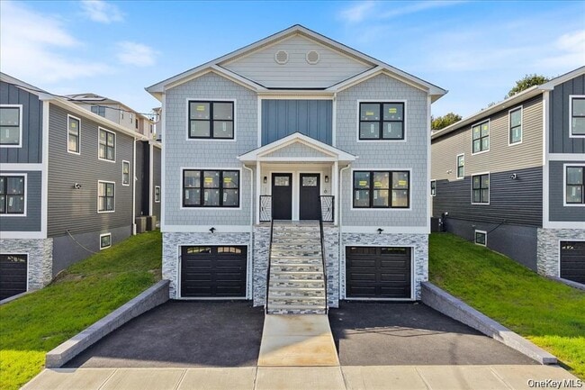 Building Photo - 97 Thurton Pl