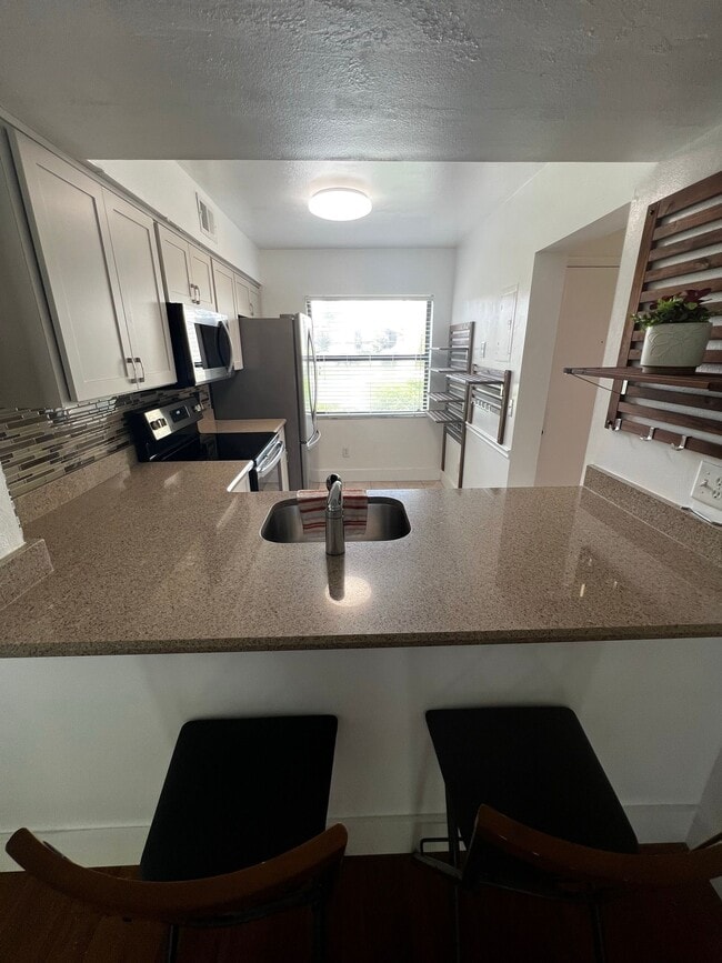 Photo - 3200 Candle Ridge Dr