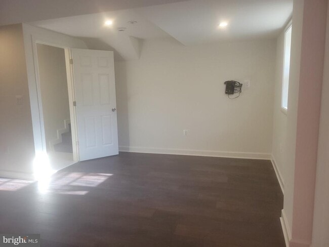 Photo - 14004 Zeigler Way