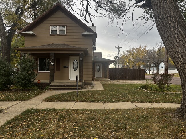 Front of home - 829 W 5th Ave