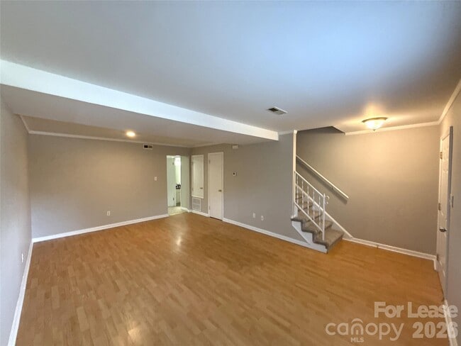 11016 Hunter Trail Ln