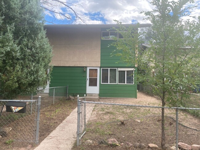 Building Photo - 235-235 Crestone Ave Unit 235 Crestone Avenue Rental