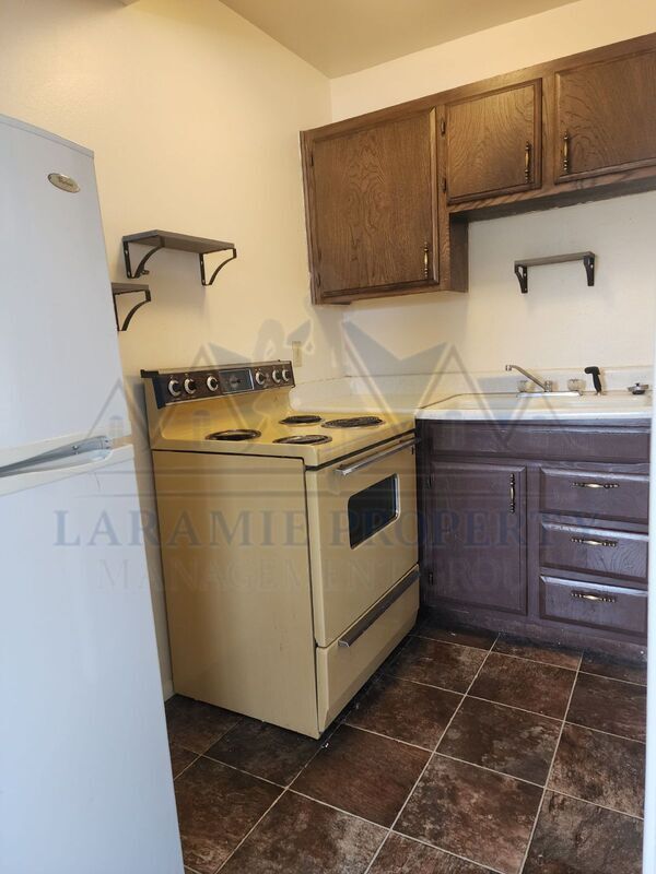 Photo - 706 Downey St Unit 30