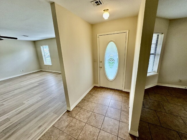 Photo - 2311 W Willow St