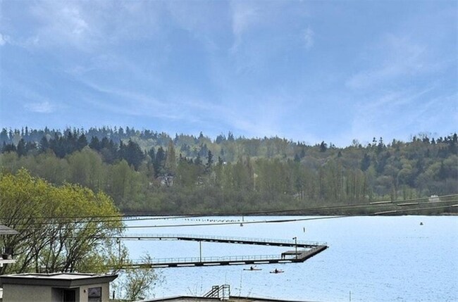 Photo - 9032 NE Juanita Dr