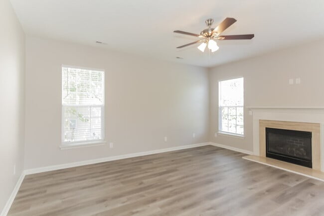 Photo - 7223 Claiborne Woods Rd
