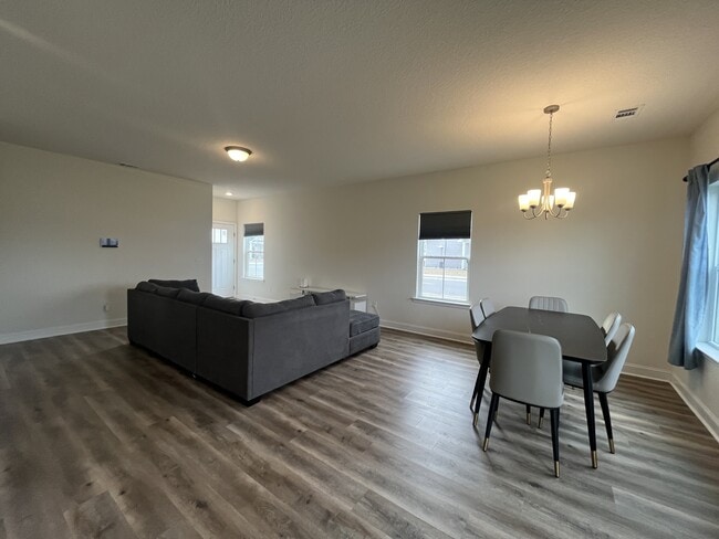 Photo - 100 Centennial Ct