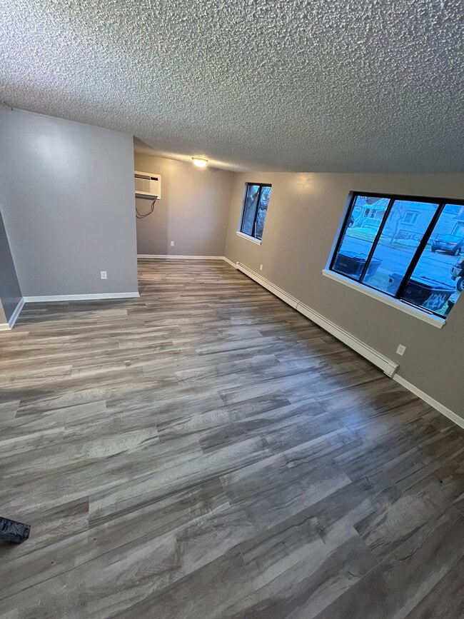 Photo - 164 Melrose St Apartamentos Unidad 2