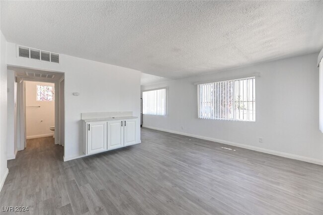 Photo - 1306 Rexford Pl Unit B