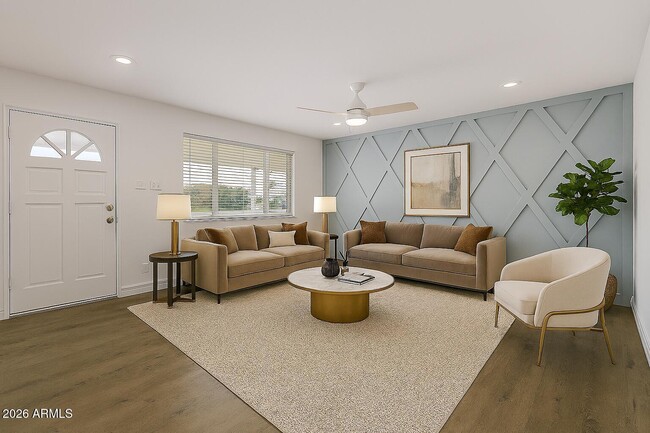 Photo - 424 E Fillmore St