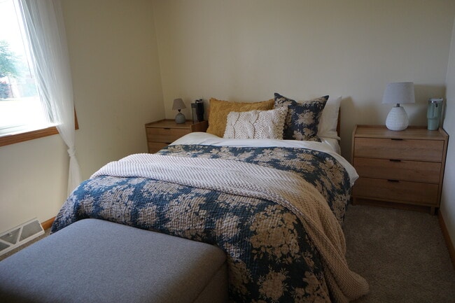 Valley View Luxury Apartments