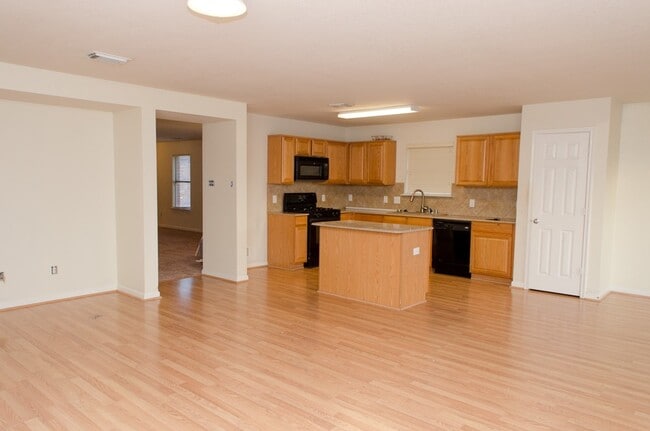 Photo - 19510 Remington Martin Dr