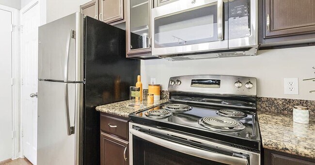Building Photo - One Month Free on Houston 1-Beds! Unit ODF1 Rental