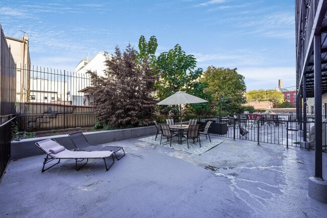 Photo - 204 Grand St Unit 2A