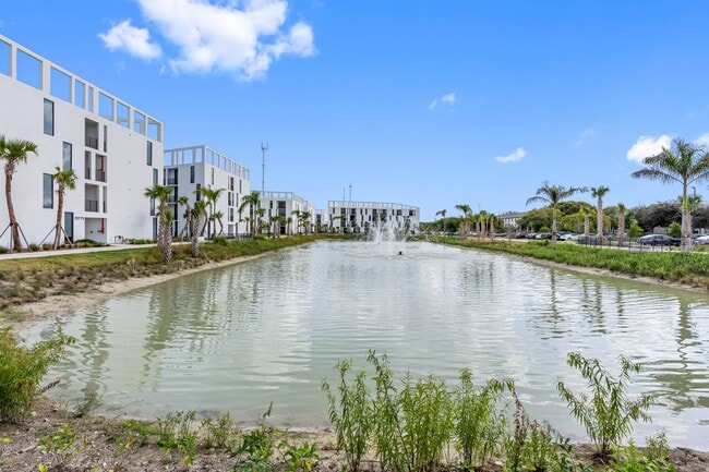 Laguna Gardens