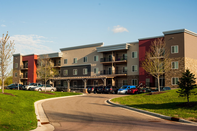 Cardinal Creek Apartments - Cardinal Creek Apartments