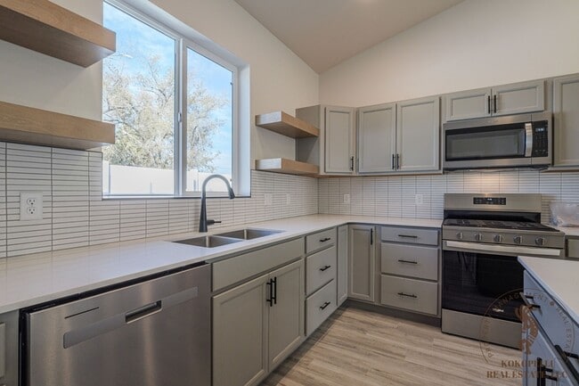 Photo - 2466 Revere Rd