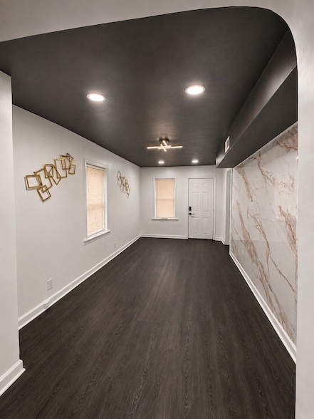 Photo - 10327 S Calhoun Ave