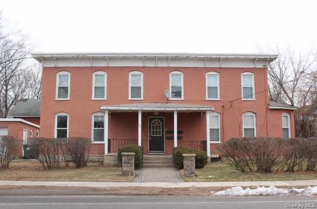 Building Photo - 96 S Main St Unit 1