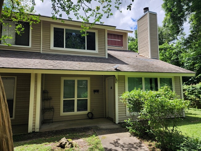Photo - 1246 Sharlo Ave