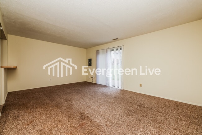 Photo - 2498 Spring Valley Rd