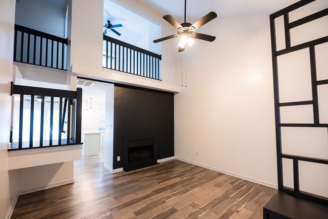 Photo - Beautifully updated 2-bedroom 2-bathroom t...