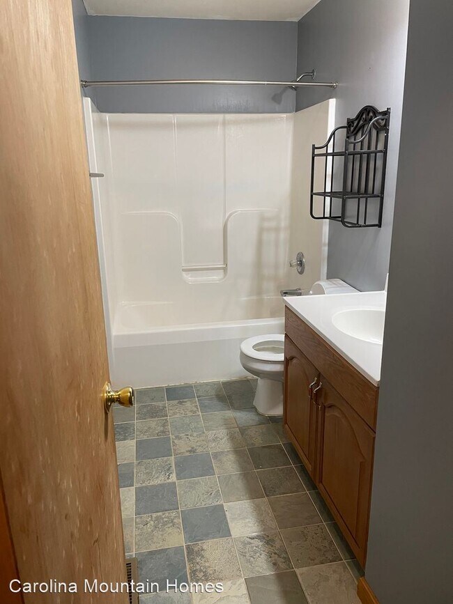 Photo - 2 br, 2 bath House - 563 Evans Hollow