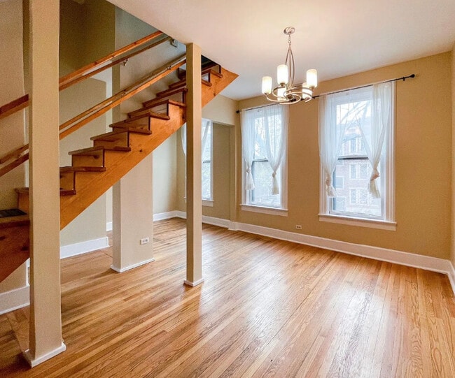 Photo - 2736 N Wilton Ave