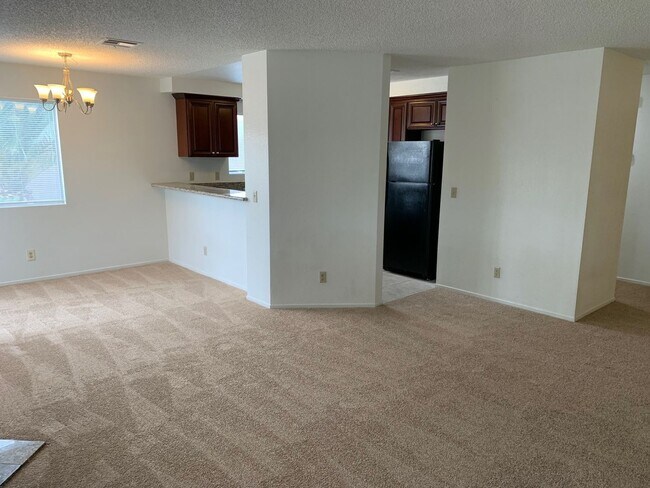 Photo - 2 Bed / 2 Bath Condo for Rent