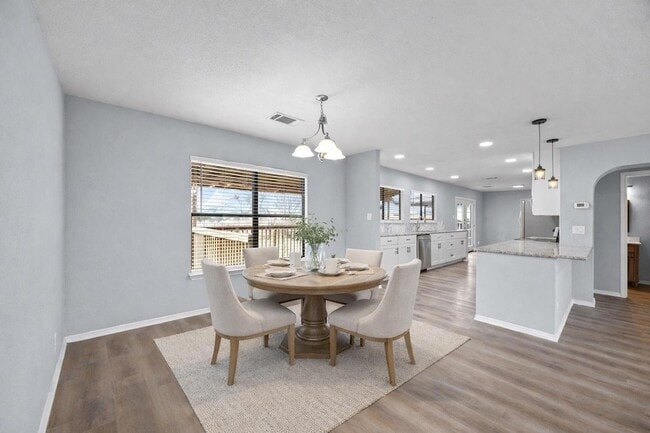 Photo - 2928 Donnell Dr