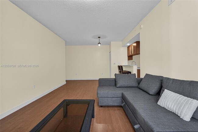 Photo - 601 NE 23rd St Unit 901