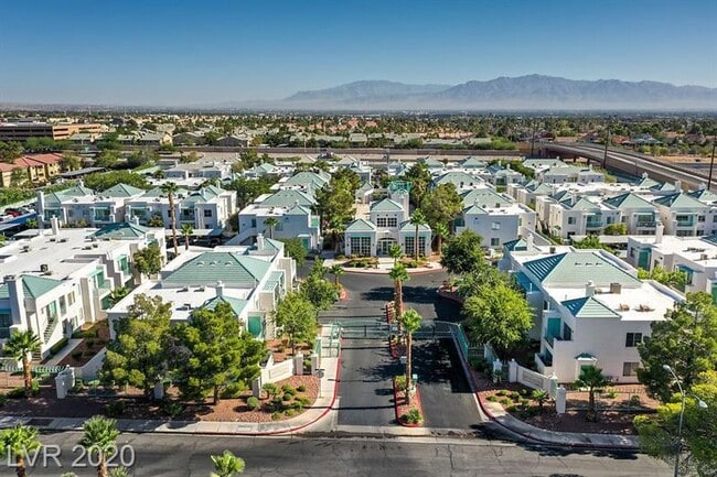 Photo - 7100 Pirates Cove Rd Unit 2027