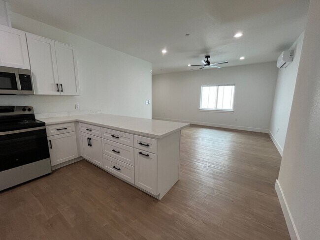 Photo - Brand New Build on Old Alturas - ALL Electric with City of Redding Solar!