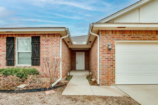 Photo - 13321 Beaumont Dr