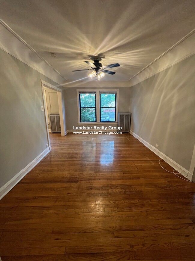 Photo - 6522 N Glenwood Ave Apartments Unit 1E