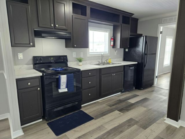 Photo - 8750 Symmes Rd