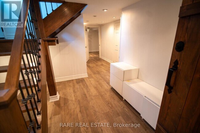 Photo - 391 Alper St