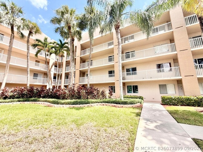 9511 Weldon Cir Unit G108