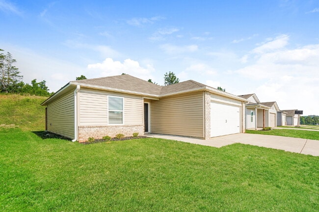 Photo - NEW CONSTRUCTION! Brand new 1 story home in Deer Brook Crossing.