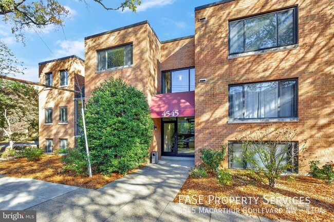 Photo - 4545 MacArthur Blvd NW Condo Unit #104