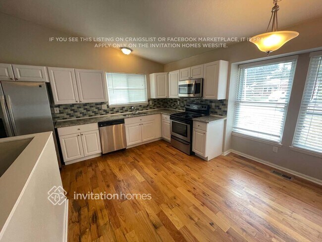 Photo - 12448 Bellaire St