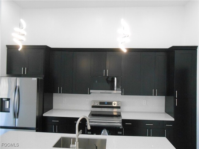 Photo - 3512 2nd St W