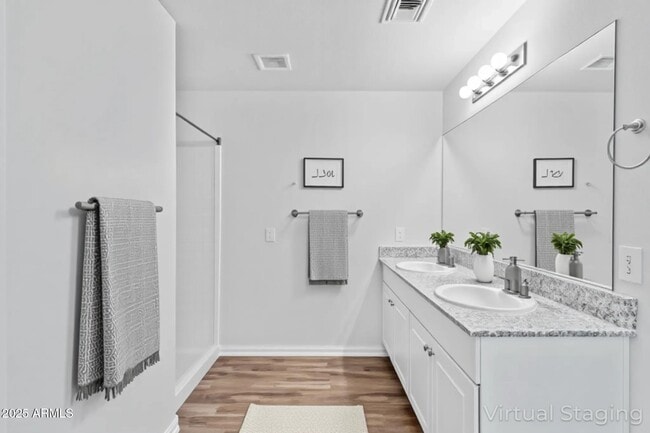 Photo - 2084 E Velvet Pl