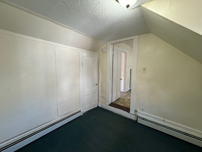 Photo - 190 Main St Unidad 3