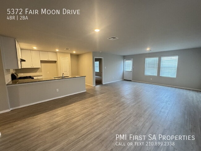 5372 Fair Moon Dr