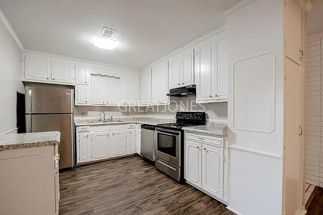 Photo - 4712 Brenthaven Rd