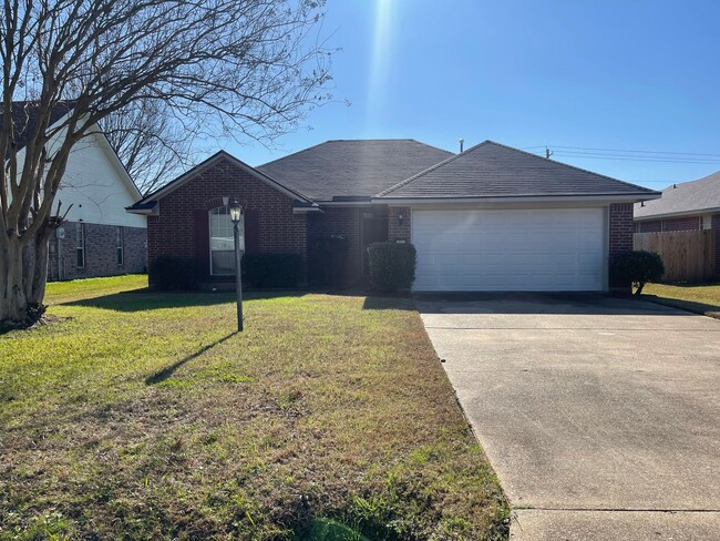 Beautiful Home Located In North Bossier - Beautiful Home Located In North Bossier