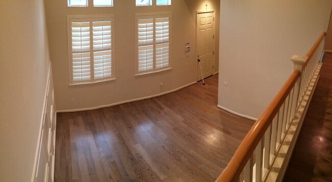 Photo - 2110 Northshore Dr