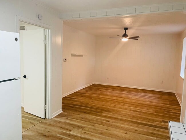 Photo - CROSS ST APARTMENTS Unit CROSS C